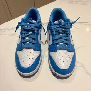 Nike Dunk Low UNC, Size 11. (replica)